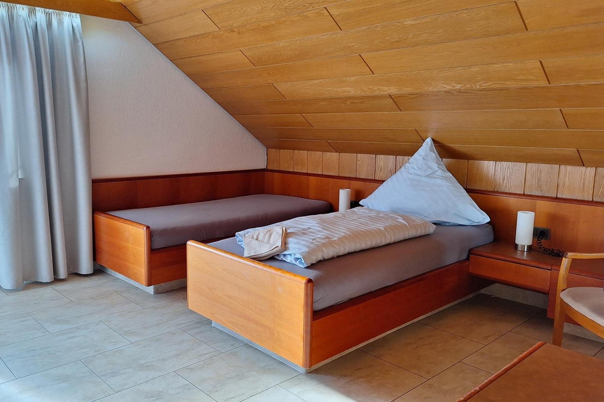 Hotel Garni Sebastian Kirrweiler  المظهر الخارجي الصورة