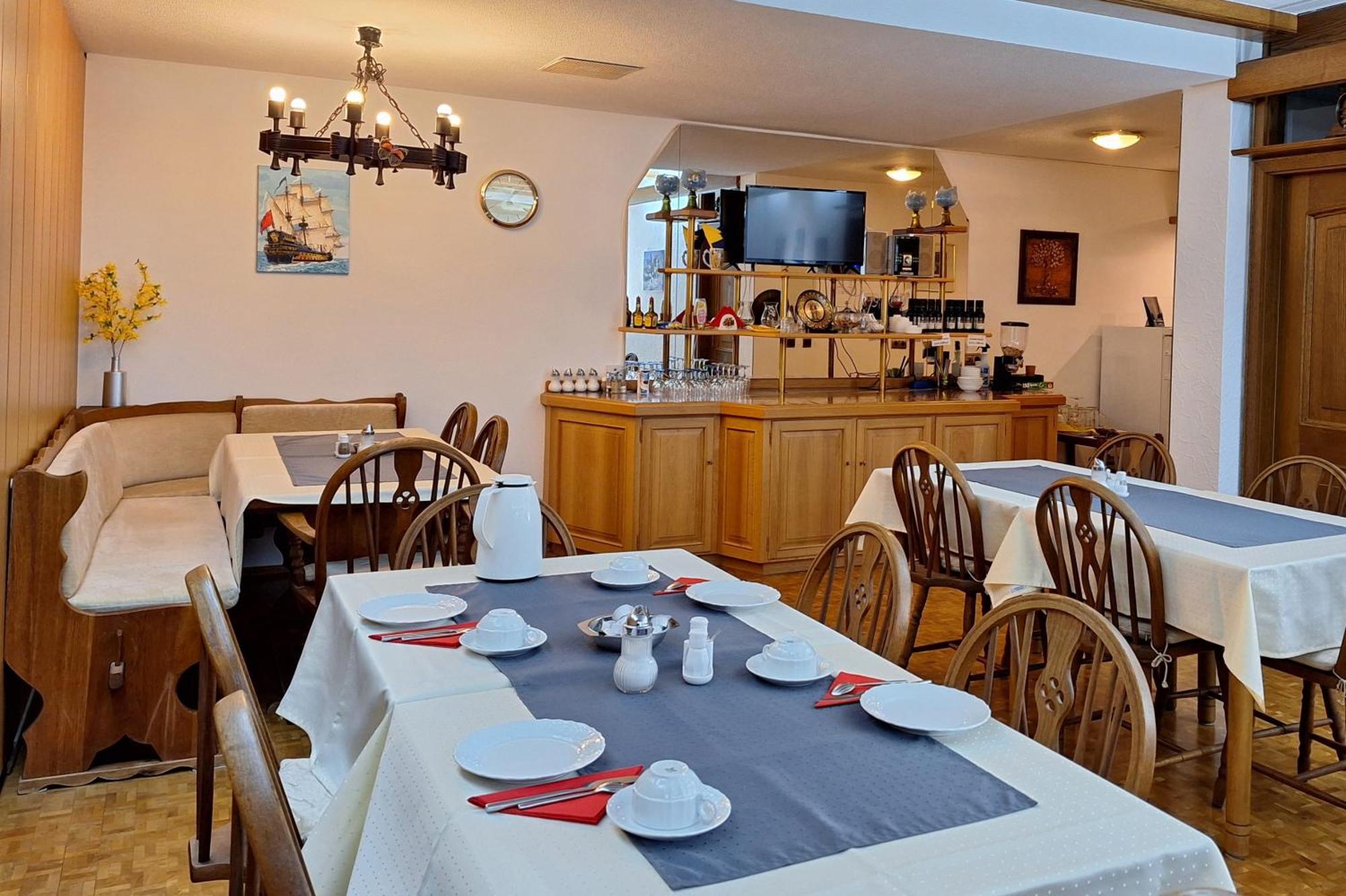 Hotel Garni Sebastian Kirrweiler  المظهر الخارجي الصورة