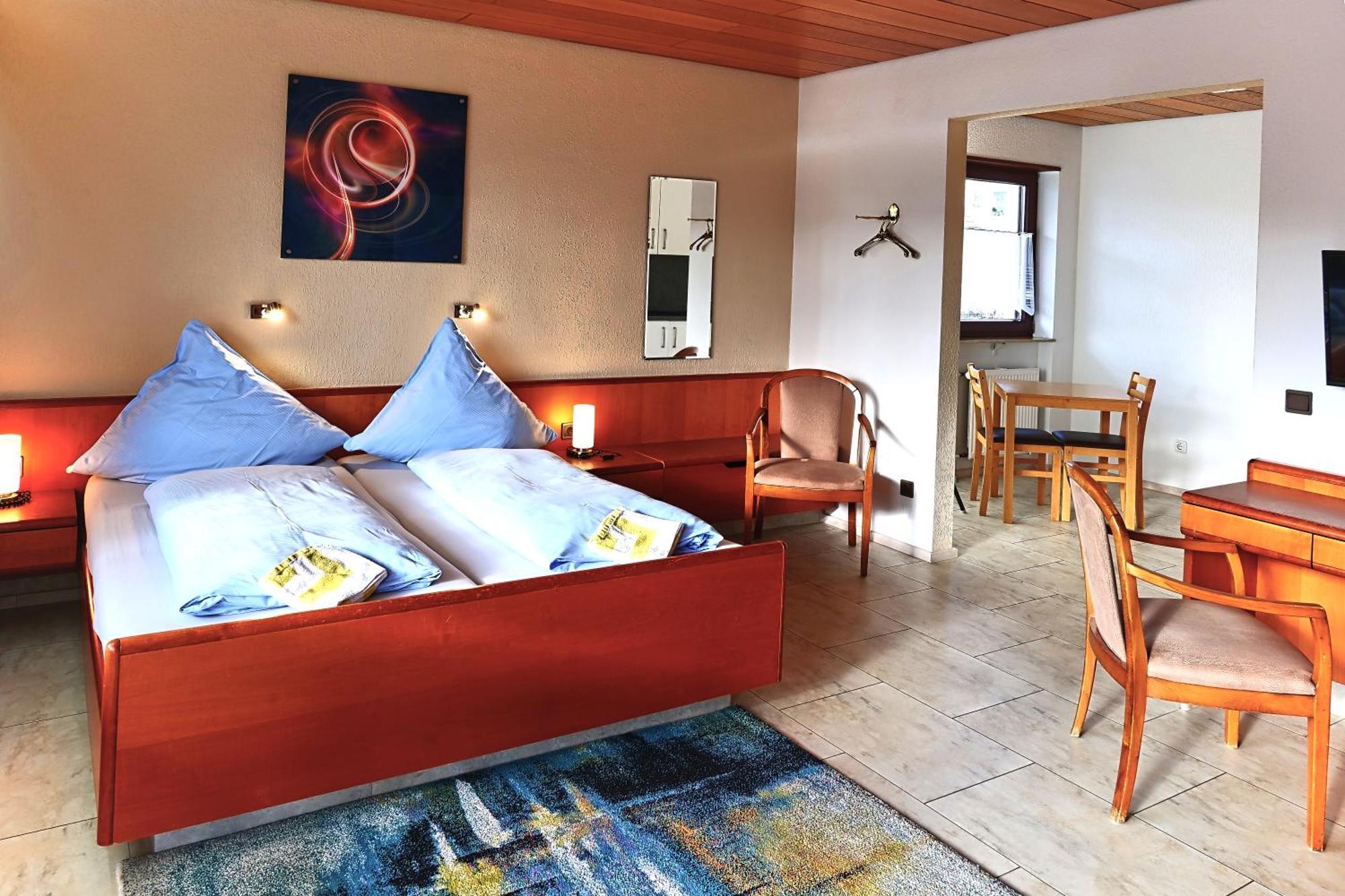 Hotel Garni Sebastian Kirrweiler  المظهر الخارجي الصورة