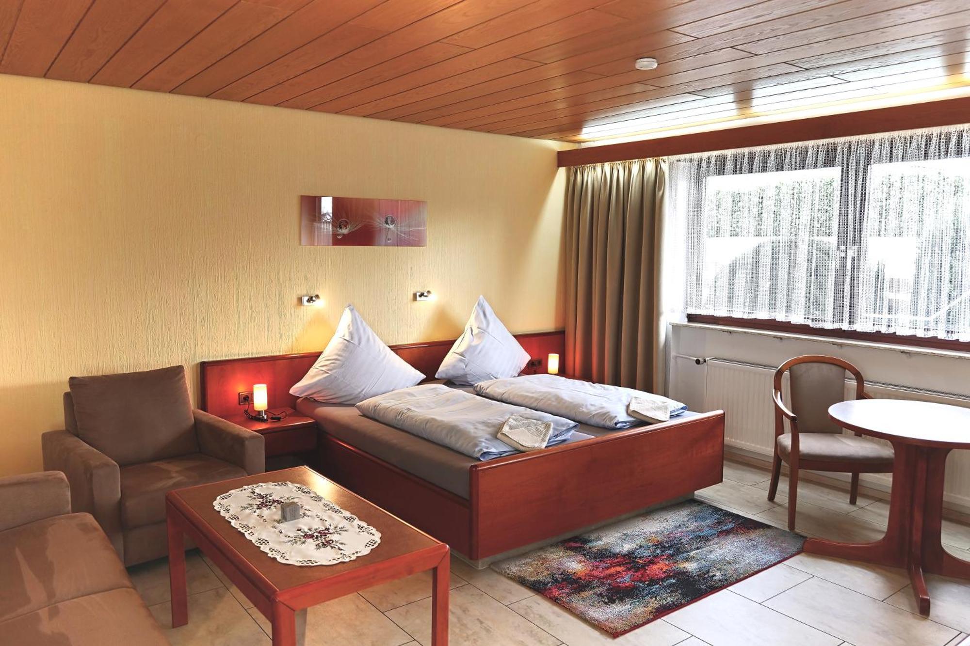 Hotel Garni Sebastian Kirrweiler  المظهر الخارجي الصورة