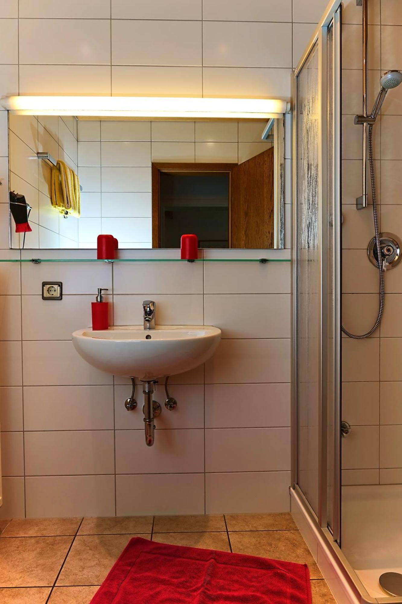 Hotel Garni Sebastian Kirrweiler  المظهر الخارجي الصورة